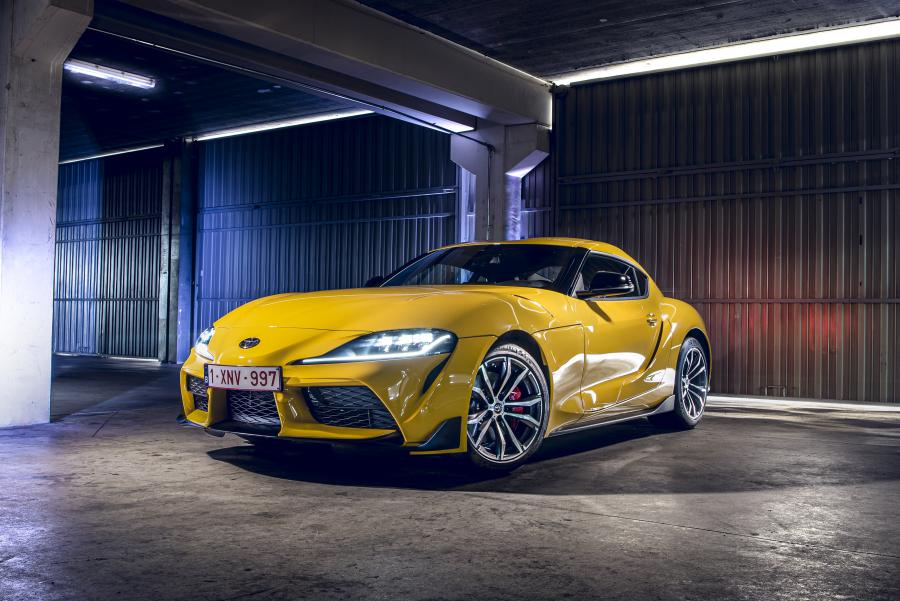  Toyota GR Supra 2.0 (A90) 2020 года  (WW) (фото 3 из 40)